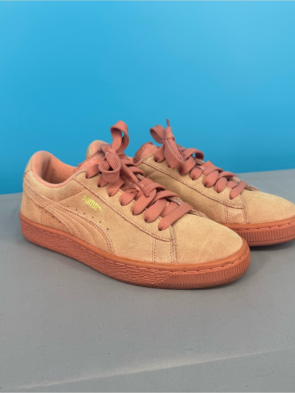 Puma Suede Classic Mono Iced Pink Peach Sneakers Women’s Size 5 Suede Shoes